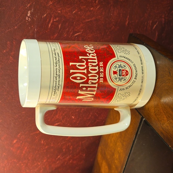 VTG Old Milwaukee Thermo-Serv Insulated 16 oz Plastic Beer Mug Made in USA 1973 - Picture 1 of 7